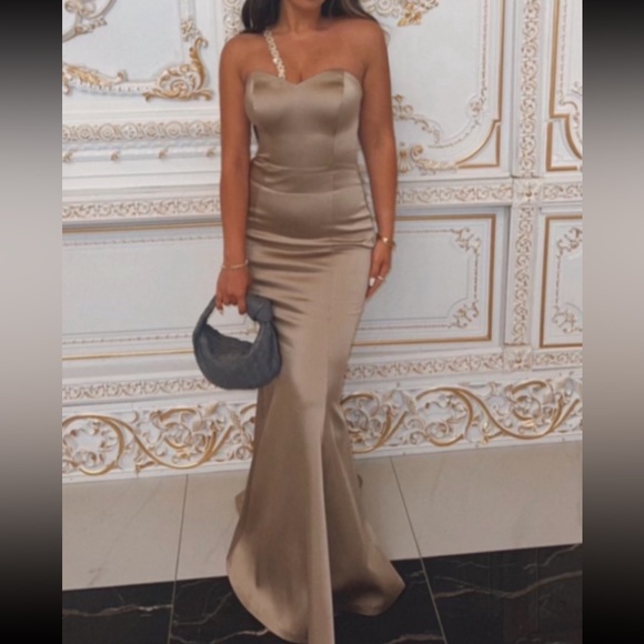 Beautiful classy dress! Was worn only once, gray size 36 Small - Picture 1 of 5